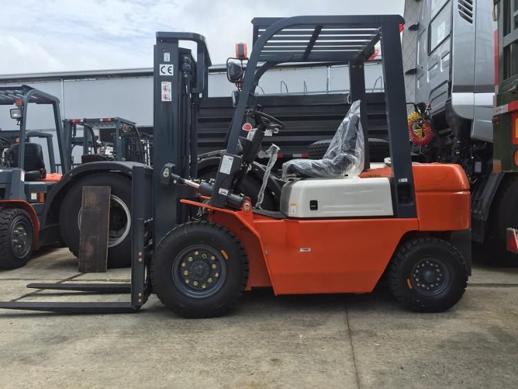 Diesel Forklift 2 Ton with 3 Stage 4.5 Meter Mast Cpcd20