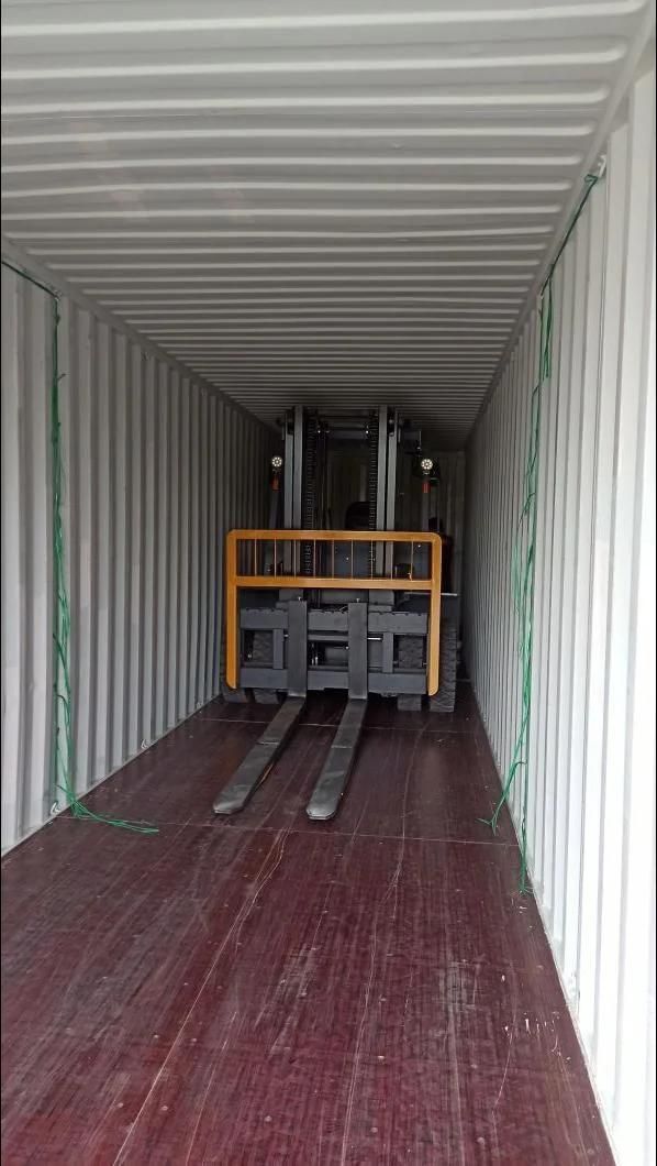 8 Ton Diesel Forklift Truck with Side Shift