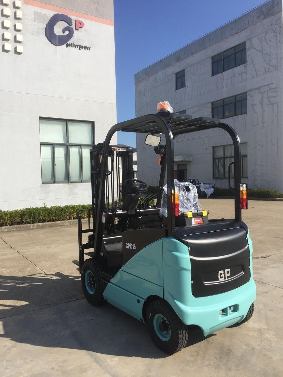 Small Electric Forklift PARA Bajar Contenedores