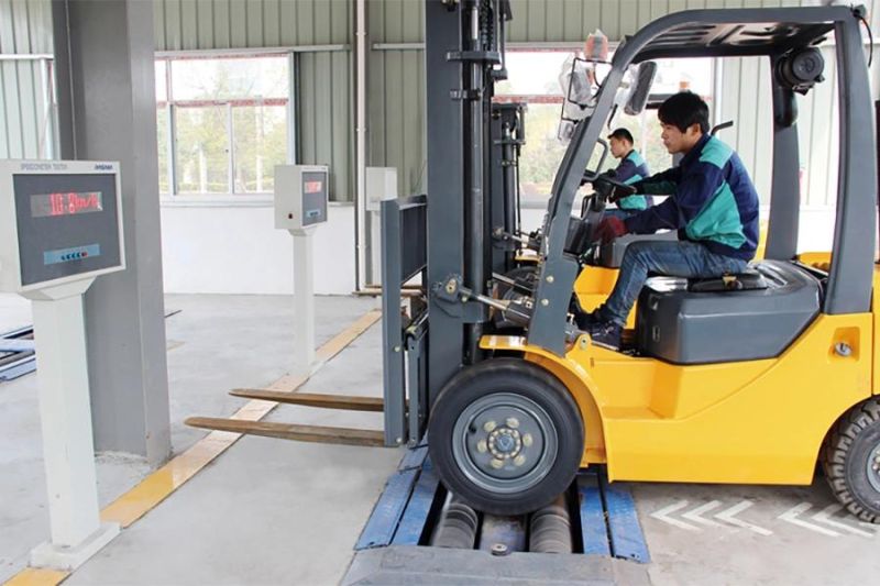 Vift 4 T Diesel Forklift Truck with Japanese Engine Side Shifter Fork Positioner