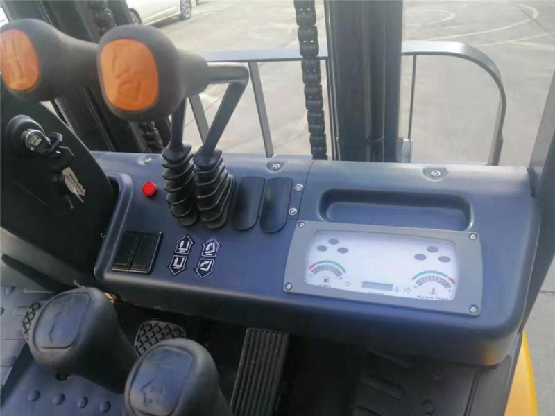 Brnad New 3.5 Tons Diesel Forklift in Stock