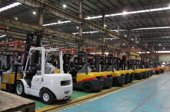 China Teu Diesel Forklift 1.5t 2t 2.5t 3t Diesel Fork Lift Truck