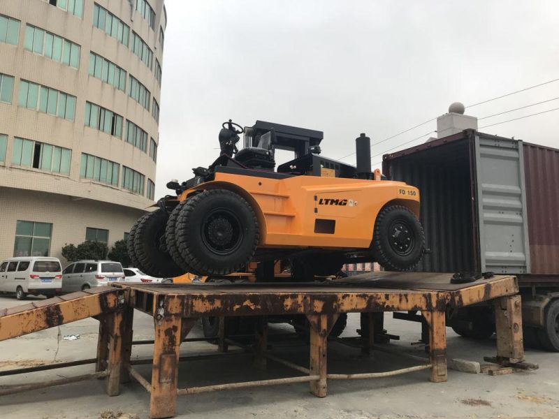 Ltmg 15 Ton Diesel Forklift with Enclosed Cabin and AC