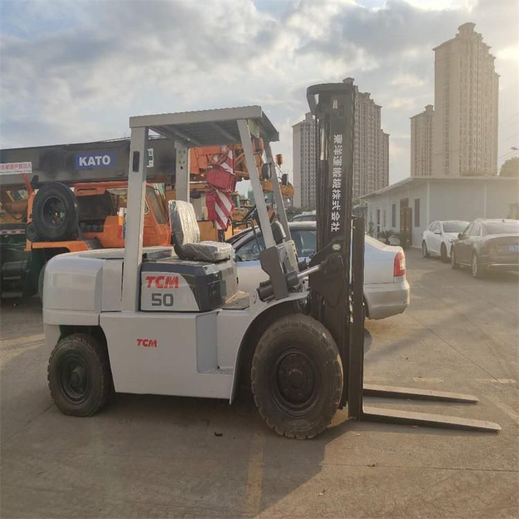 Second-Hand Industrial Handling Vehicle Lifting Equipment Medium 5 Tons Diesel Forklift Truck