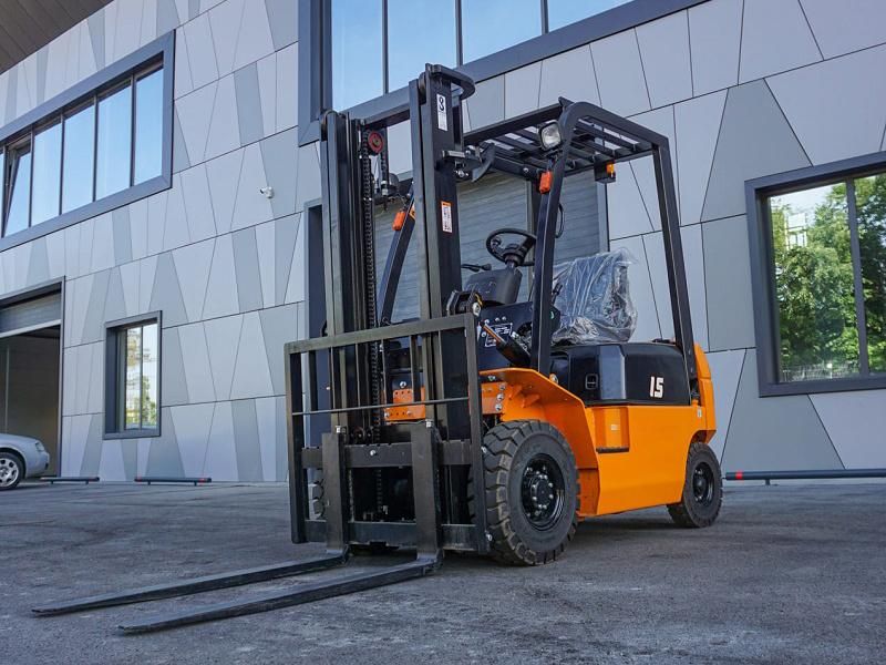 1.5 Ton Smart Mini Diesel Forklift with 2 Stage Mast
