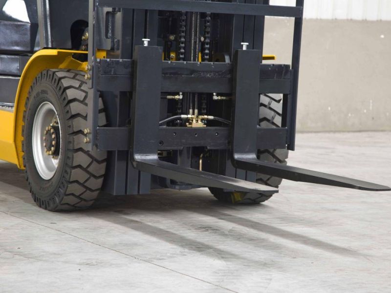 Heavy 5ton Diesel Forklift Made in China