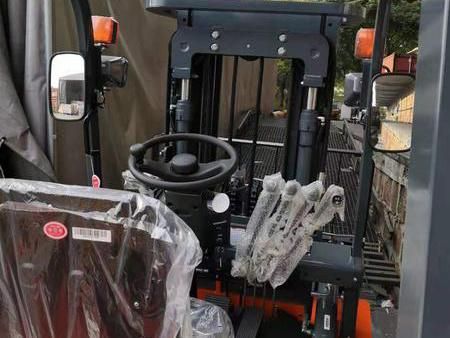 Official Manufacturer Heli Cpcd75 7.5 Ton Diesel Engine Forklift with Competitive Price