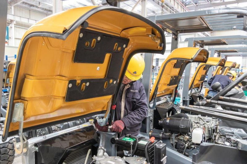 China Hifoune Factory Sell Gasoline&LPG 2 Ton Forklift with Japanese Engine