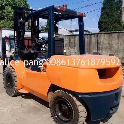 Japan Fd50 3mast Stage Toyota Diesel Forklift with Side Shift for Sale