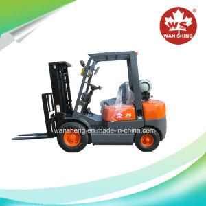 2.5 Ton LPG Forklift with Nissan K25 Engine