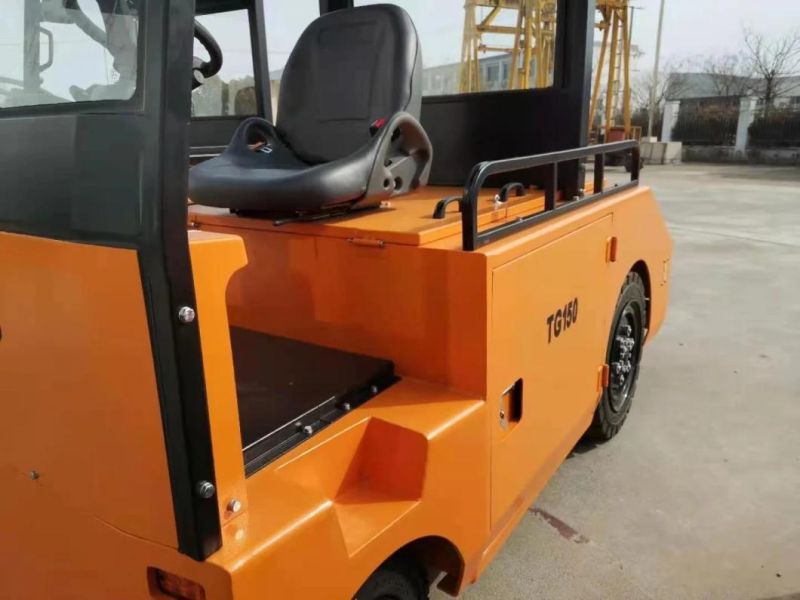 Electric Tow Tractor