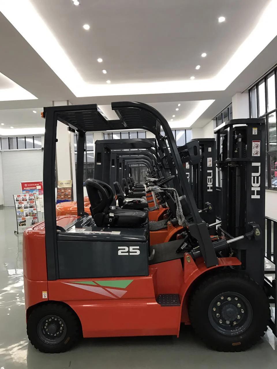 Heli 2.5 Ton Electric Forklift Cpd25 with 3 Stage 4m Mast