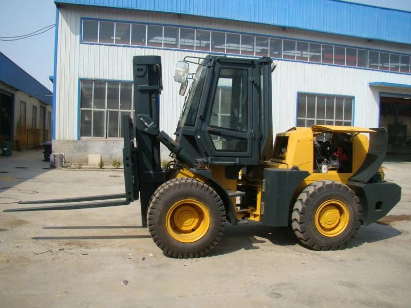 7 Ton Rough Terrain Forklift Truck (CPCY70) with ISO