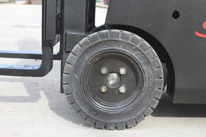 Solid Tire Diesel Drive off Road Forklift Fork Lift 8000kg Pick up Rough Terrain Forklift
