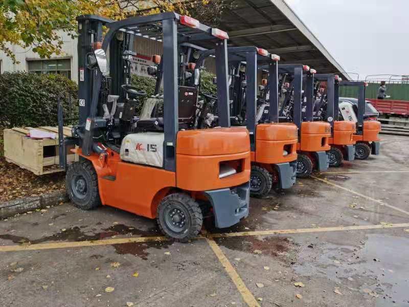 Brand New Heli 1.8ton Diesel Forklift Cpcd18 with Spare Parts