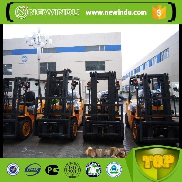 Heli Heavy Telescopic Forklift Cpcd100 on Stock