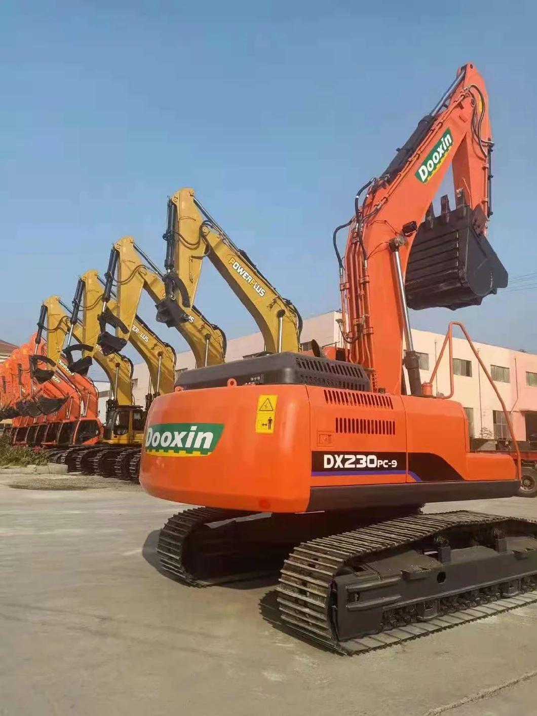 China 30tons Crawler Excavator Dx300 Digger for Sale