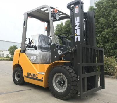 Nissan Engine LPG Forklift 2ton for Sale