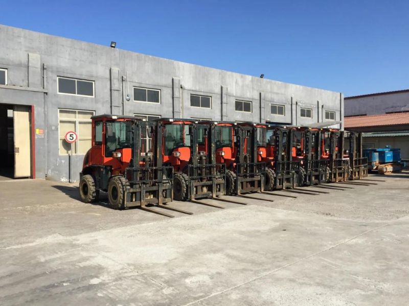 3ton 4X4 4WD Rough Terrain / All Terrain Diesel Forklift Truck