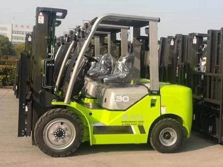 Multiple Model 3 Ton Made in China Diesel Powered Self Loading Forklift