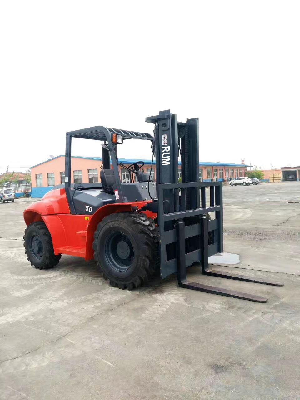 5ton Rough All Terrain off Road Forklift with Container Mast