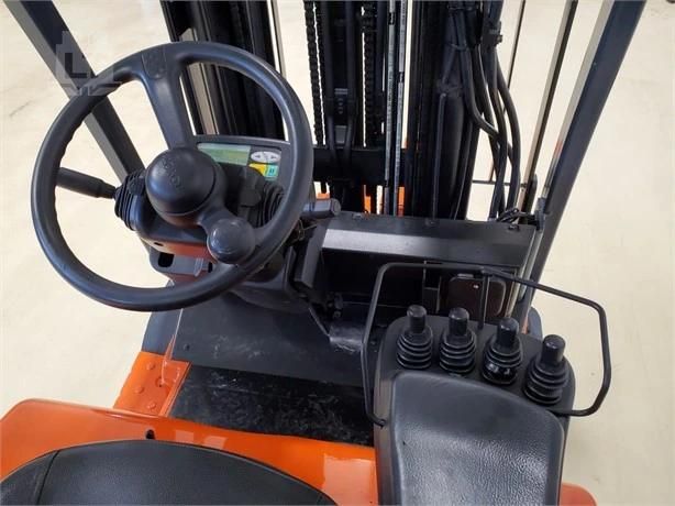 Used Diesel Forklift Toyota 7f20 Good Performance Japanese Isuzu Engine Diesel Second Hand Forklift on Sale Best After Sale Service