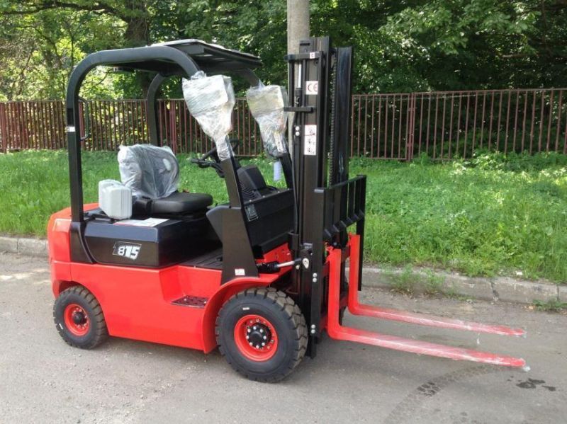 Four-Wheel Diesel LPG Gasonlie Forklift with Nissan Mitsubishi Engine (CPCD15T8)