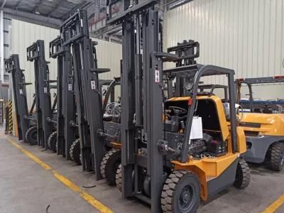 China 4 Ton LPG/Gas/Gasoline/Petrol Forklift with Japanese Nissan Engine