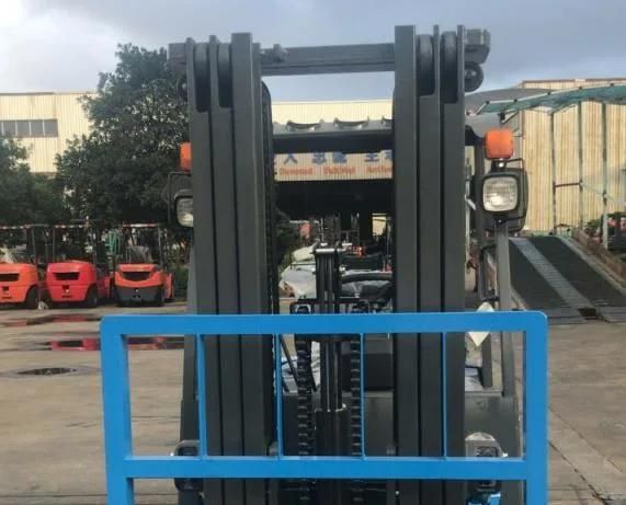 3m Lifting Height 2 Ton Diesel Forklift