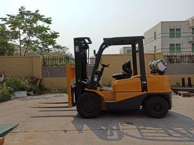 China 4 Ton LPG/Gas/Gasoline/Petrol Forklift with Side Shift