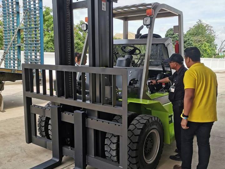 Zoomlion 7 Ton Diesel Forklift Fd70s with Sideshifter