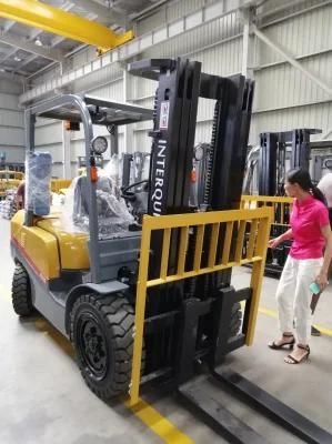 Counterbalance 3.5 Ton Diesel Forklift with Optional Attachment