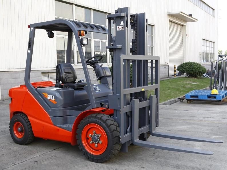 High-Efficiency 3 Tons Diesel Engineering Forklift LG30dt for Construction Work