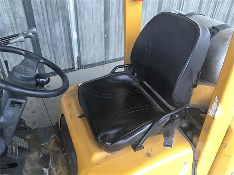 Used Tcm 2.5 Ton Japanese Toyota Forklift Good Performance Japanese Isuzu Engine Diesel Second Hand Forklift on Sale