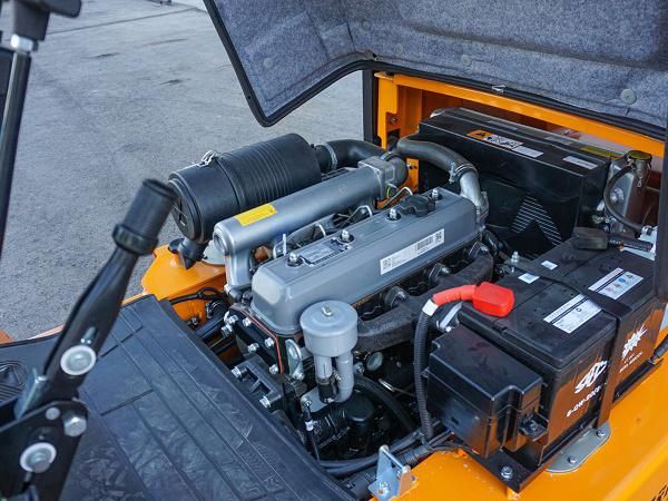 China Fork Lift Equipment 3.5 Ton Electric Forklift with Spare Parts