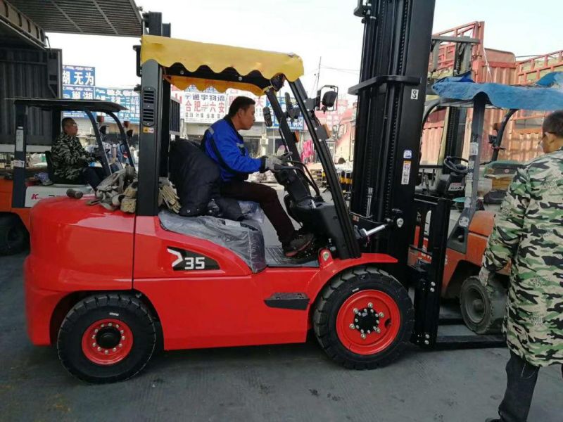 Strong Power 3 Ton Diesel Forklift Truck with CE