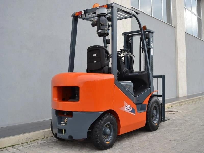New China Heli 2.5 Tons Diesel Forklift Cpcd25 for Sale