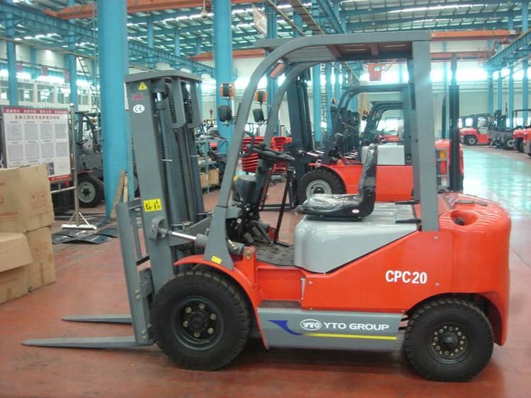 Yto Chinese 2 Tons Mini Diesel Forklift