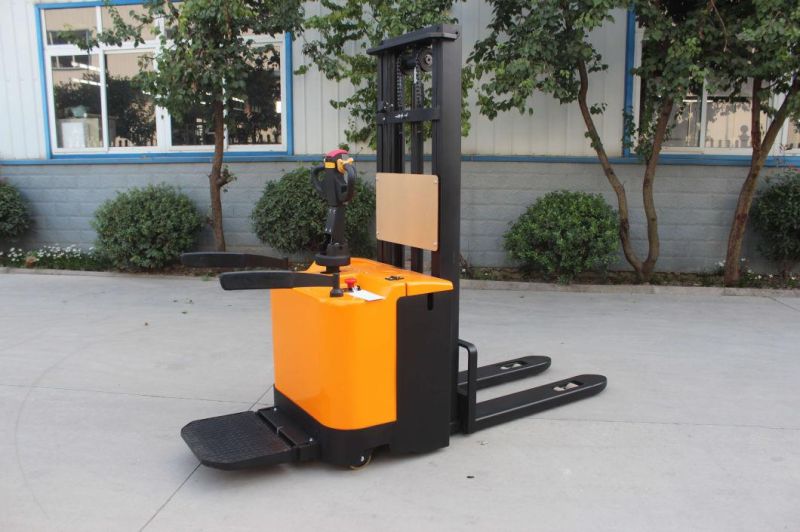 Best Seller in Europe with High Cost Performance 2ton Battery Pallet Stacker