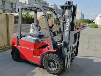 Good Performance 2 Ton Diesel Forklift with Optional Attachment