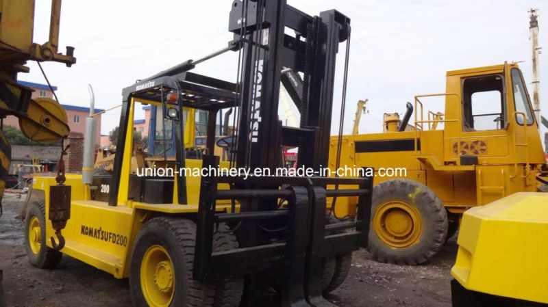 Used Komatsu Forklift Fd200 (20T) Original Japan