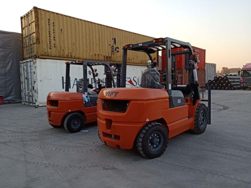 4.5 Ton Hot Sale Diesel Forklift High Quality 3 Meters Lifting Height 4 Wheels Diesel Fork Lift