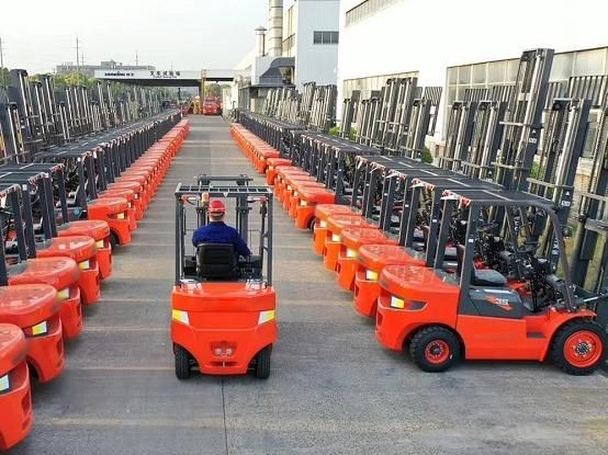 Lonking 3 Ton Small Electrical Forklift LG30b with Forklift Attachments
