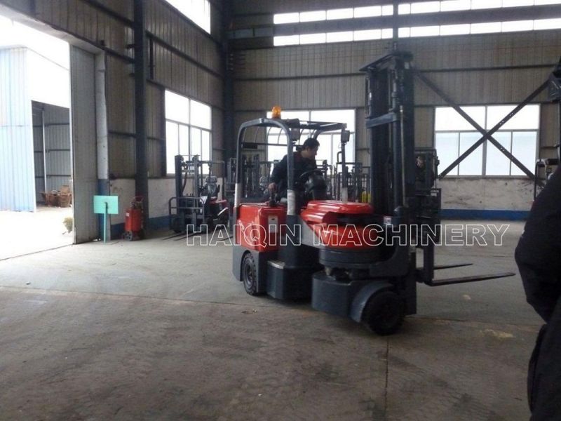 Small Articulated Battery Forklift (CPD50) for Working in Narrow Aisle
