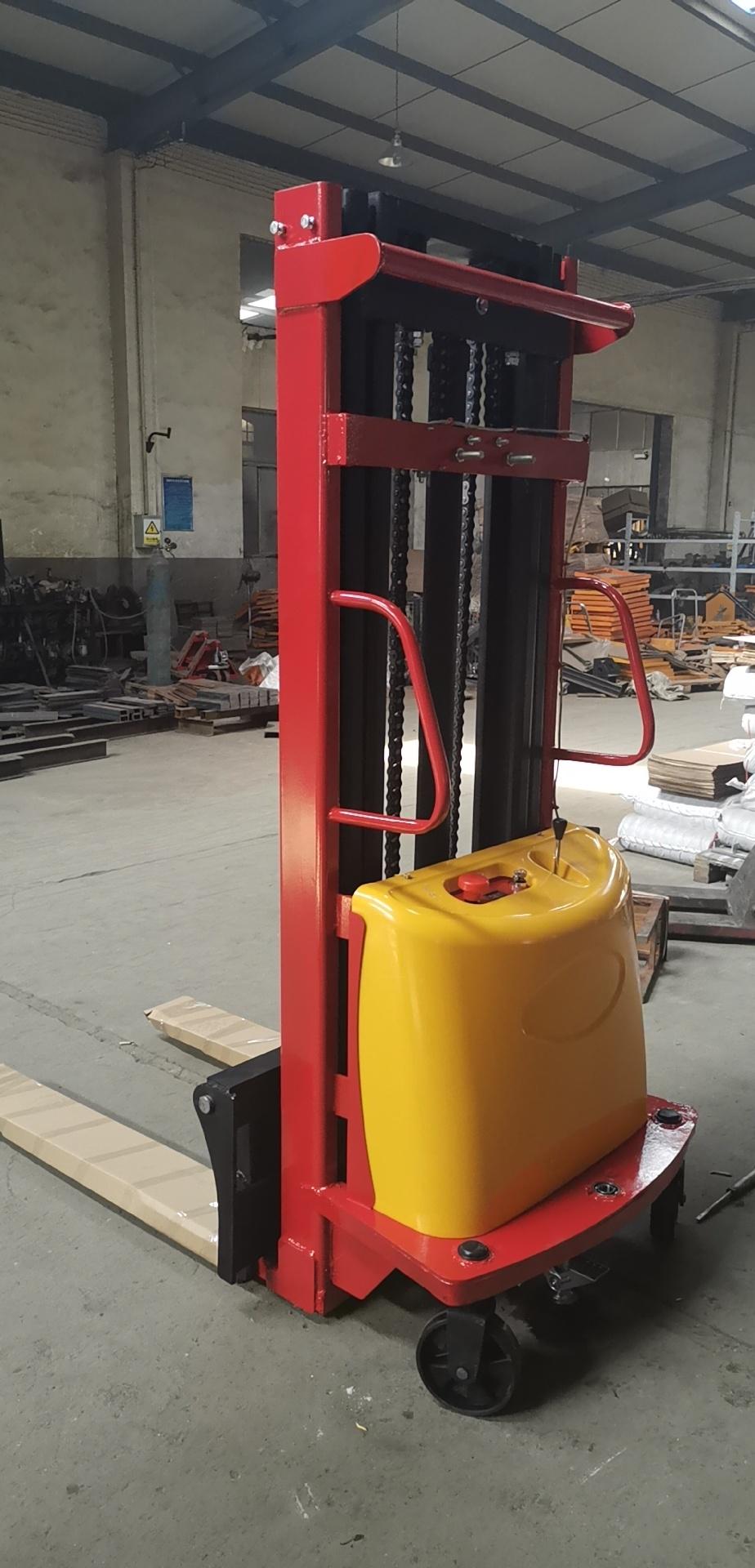 Semi Electric Pallet Reach Forklift Battery Power Straddle Walkie Semi-Electric Stacker 1000kgs, 1500kgs, 2000kgs, Lifting Height 1.6m 2m, 2.5m and 3.5m