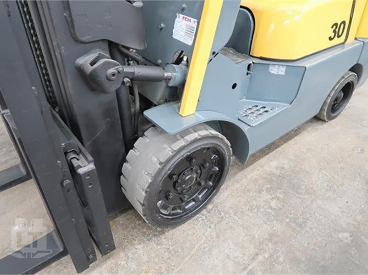 Used Japanese Tcm30 3 Ton Forklift Good Performance Japanese Isuzu Engine Diesel Second Hand Forklift on Sale