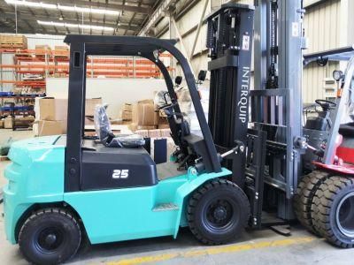 New Counterbalanced 2.5 Ton Forklift with Optional Attachment