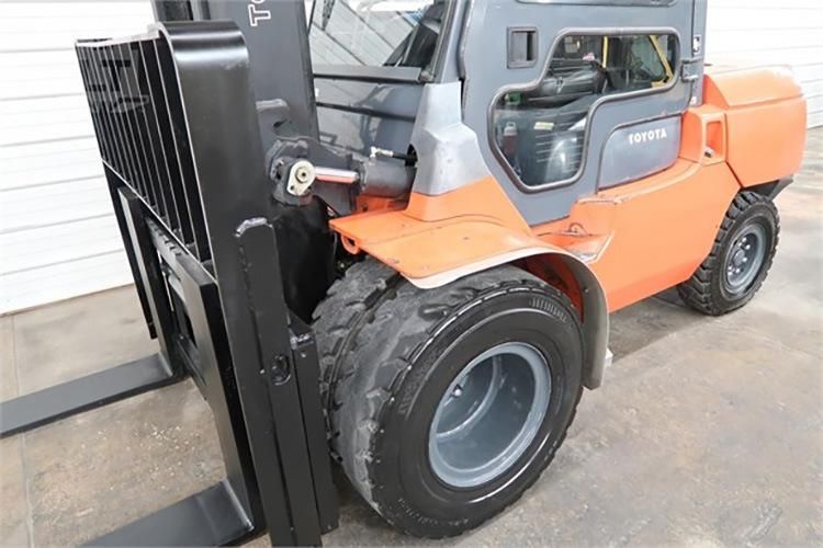 Used Diesel Forklift Toyota 7f50 Good Performance Japanese Isuzu Engine Diesel Used Forklift on Sale