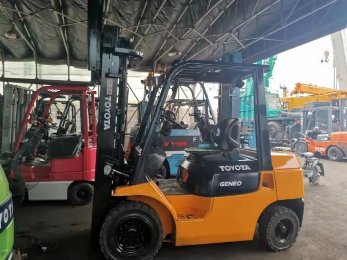 Hydraulic Control 4y Engine 8fg25n Second Hand Toyota Forklifts 2.5t Used Toyota 7fg25n 8fg25n Gasoline Forklift Original Japan