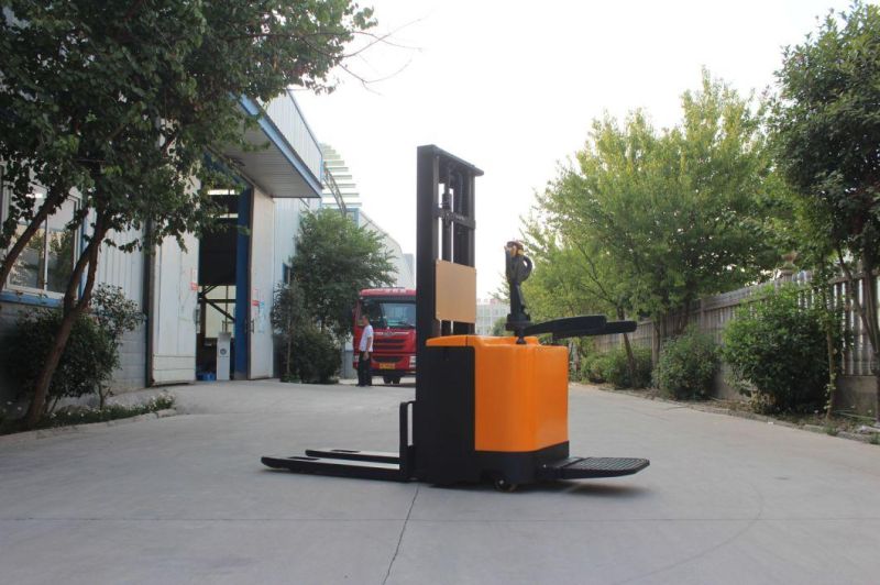 Best Seller in Europe with High Cost Performance 2ton Battery Pallet Stacker